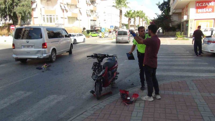 Kazayı Kendisi Yapmış Gibi Göstermesini İsteyince Polisin Tepkisiyle Karşılaştı