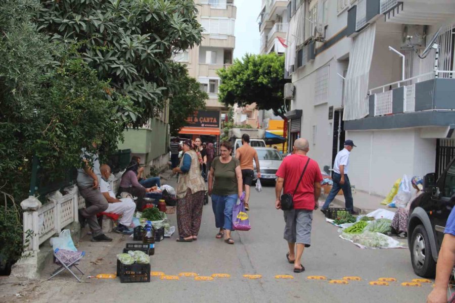 Seyyardan 17 Bin 500’e Satılık Kaldırım