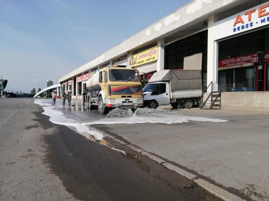 Büyükşehir Hal Kompleksi’nde Detaylı Temizlik, Her Yer Pırıl Pırıl