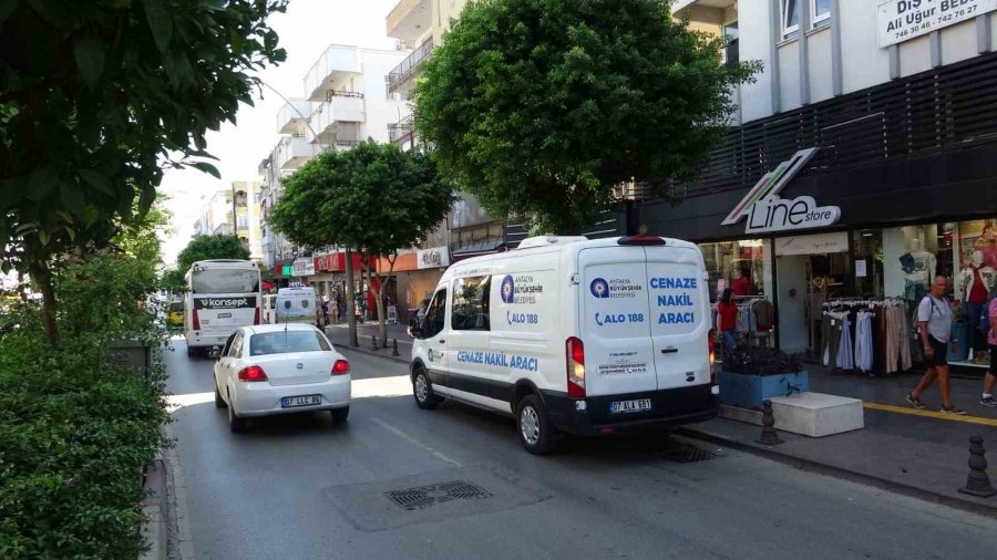 Kanser Hastası Adam Tüfekle Vurulmuş Halde Bulundu