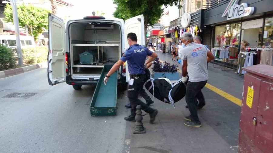 Kanser Hastası Adam Tüfekle Vurulmuş Halde Bulundu