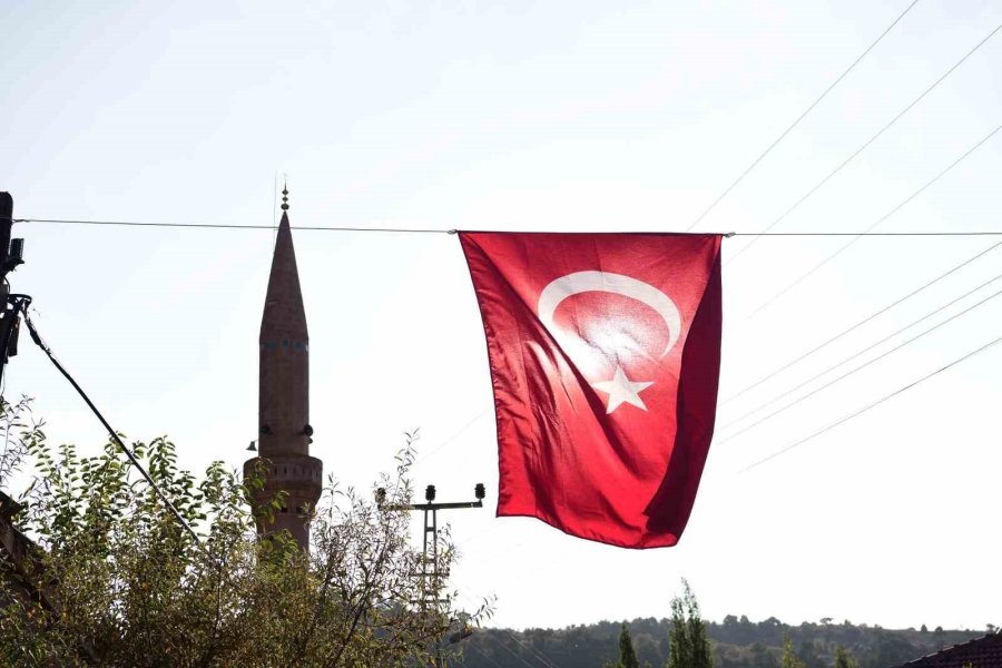 Hulusi Akar: "şehidimizin Kanı Yerde Bırakılmadı”