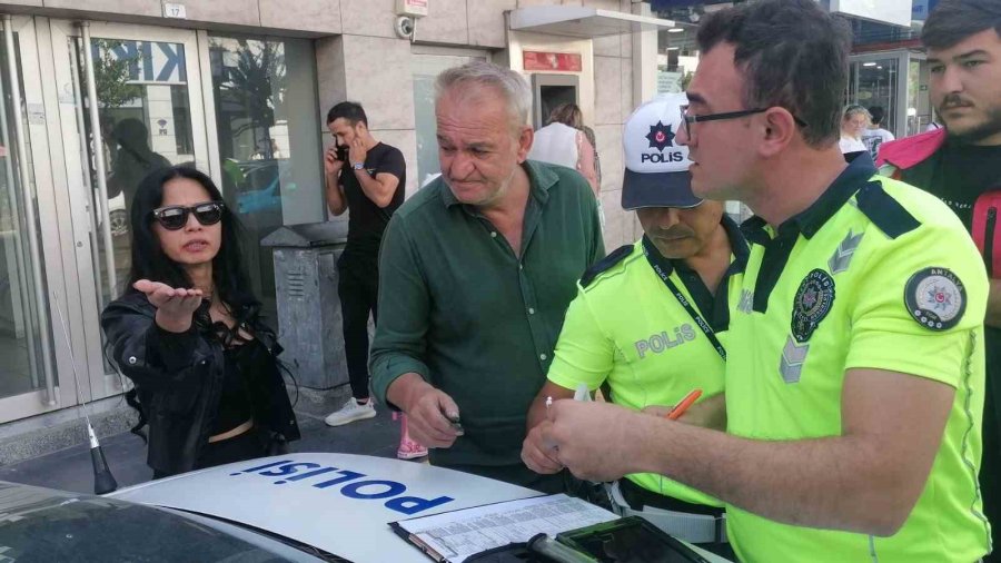 Yazılan Cezayı İptal Ettirmek İçin Elinden Geleni Yaptı, Polisi ’artistlik Yapmakla’ Suçladı