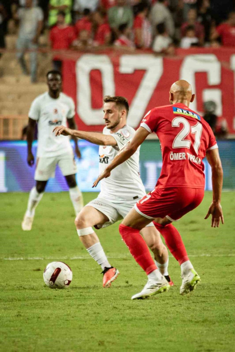 Trendyol Süper Lig: Antalyaspor: 0 - Galatasaray: 0 (ilk Yarı)