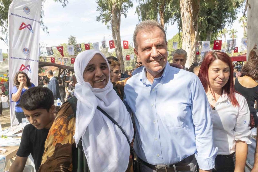 Başkan Seçer, ’evimiz Atölye Projesi’nde Eğitim Alan Kadın Ve Çocuklarla Buluştu