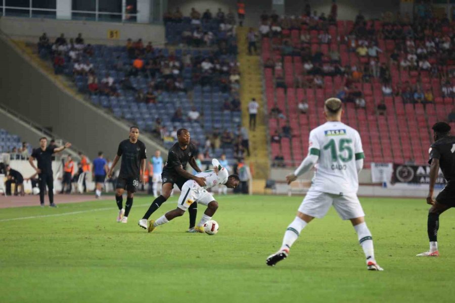 Trendyol Süper Lig: Hatayspor: 3 - Konyaspor: 1 (maç Sunucu)