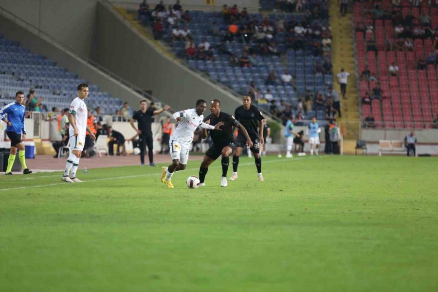 Trendyol Süper Lig: Hatayspor: 3 - Konyaspor: 1 (maç Sunucu)