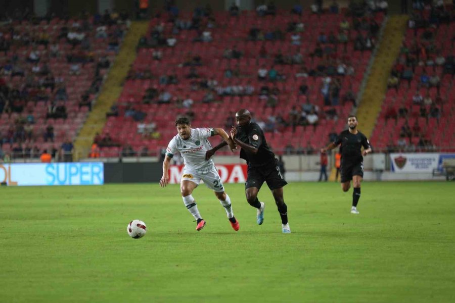 Trendyol Süper Lig: Hatayspor: 1 - Konyaspor : 1 (ilk Yarı)