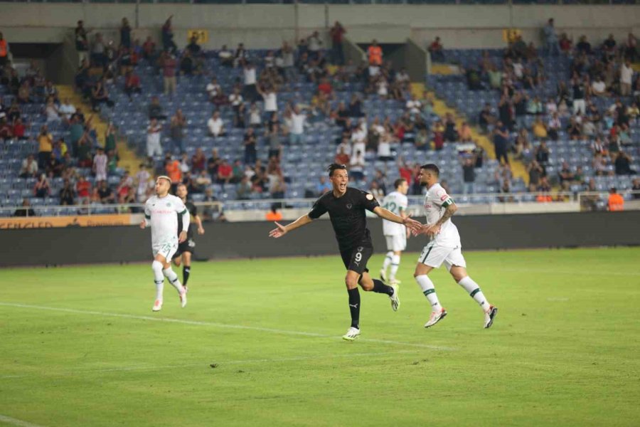 Trendyol Süper Lig: Hatayspor: 1 - Konyaspor : 1 (ilk Yarı)