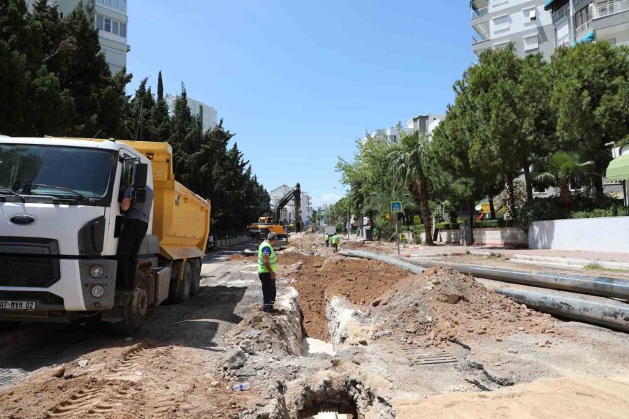 Antalya İle Berlin Arası Kadar İçme Suyu Hattı Döşendi