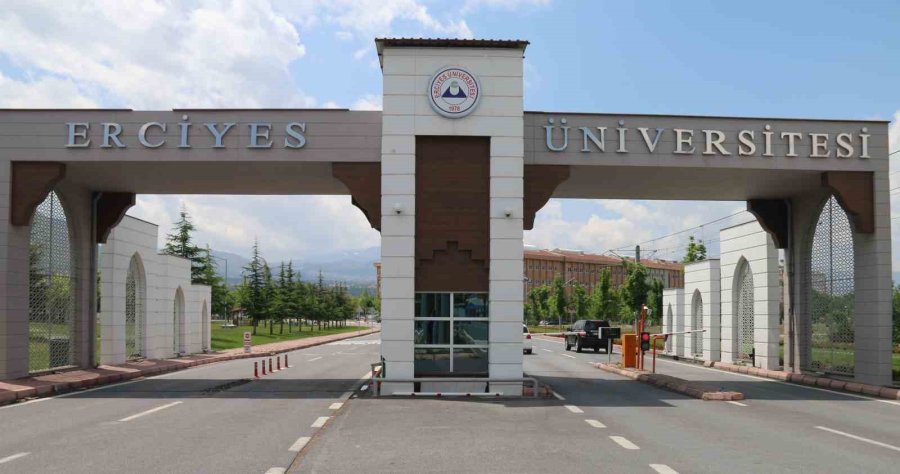 Kayseri’ye 12 Bin 742 Yeni Üniversiteli