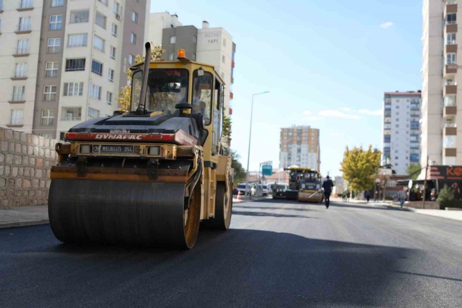 Esentepe Mahallesi’nde Hizmetler Ardı Ardına Tamamlanıyor