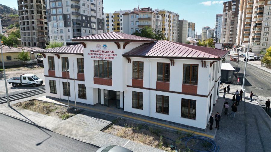 Esentepe Mahallesi’nde Hizmetler Ardı Ardına Tamamlanıyor