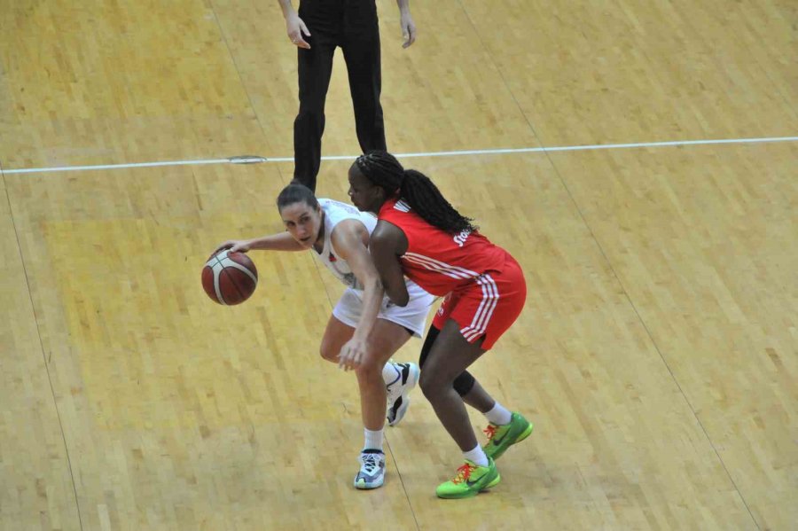 Eurocup Women: Melikgazi Kayseri Basketbol: 69 - Olimpiakos: 85