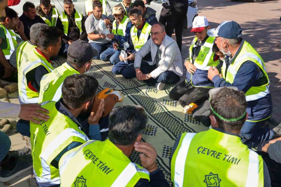 Meram Çevre Timi Sonbahar Temizliği İçin Sahada