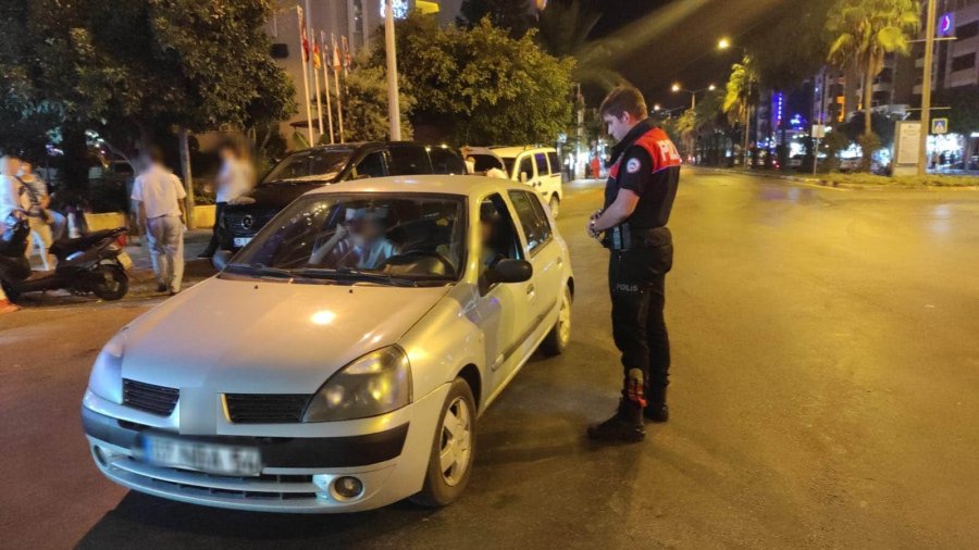 Antalya’da 70 Ekip 143 Polisle Eş Zamanlı Şok Uygulama