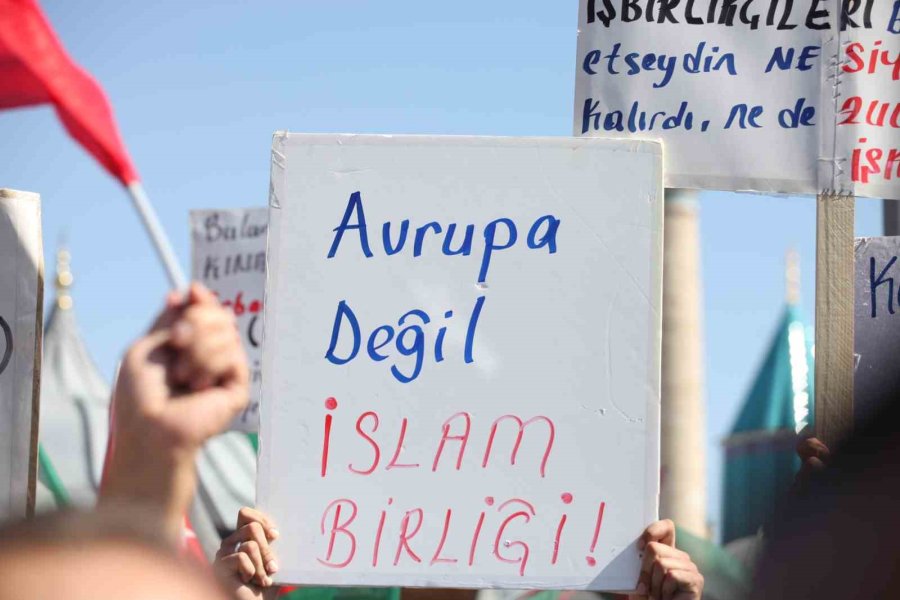 Konya Ve Karaman’da Filistin’de Hayatını Kaybedenler İçin Gıyabi Cenaze Namazı Kılındı