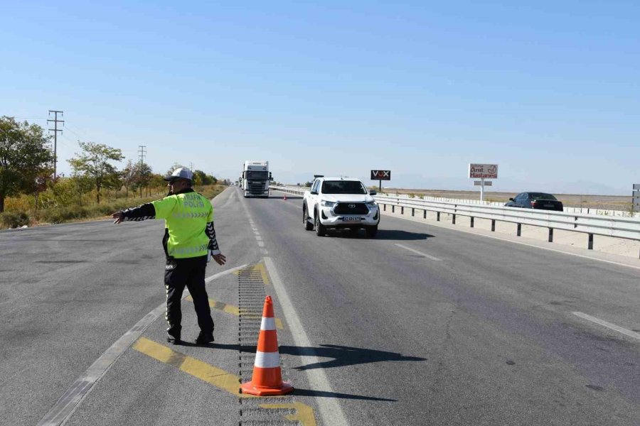 Konya’da Bin 776 Ağır Vasıta Araç Tek Tek Denetlendi