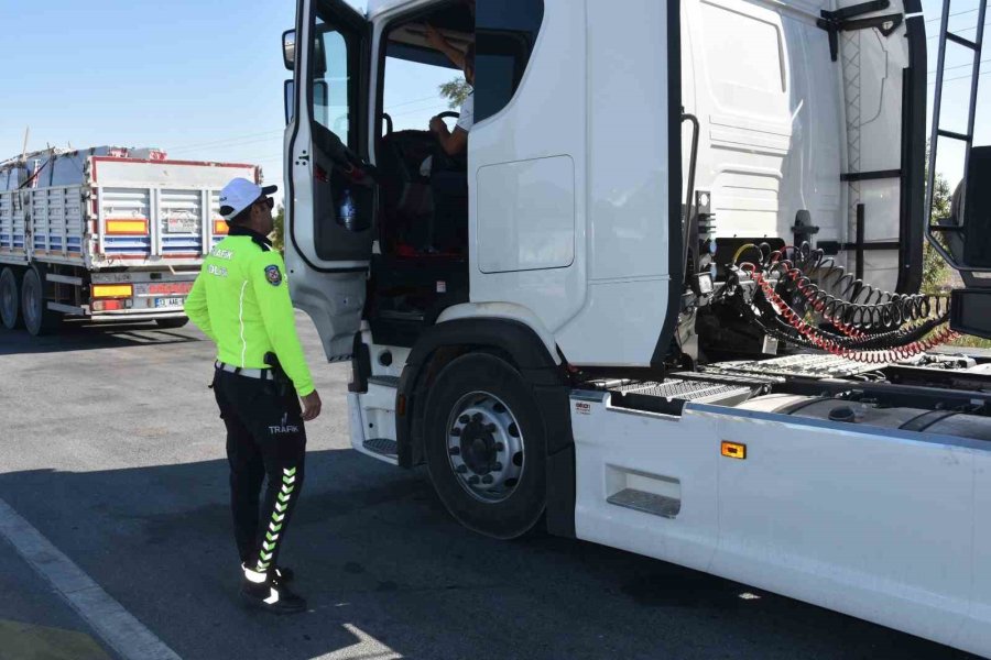 Konya’da Bin 776 Ağır Vasıta Araç Tek Tek Denetlendi