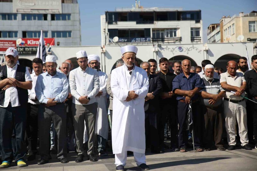 Mersin’de İsrail Protestosu