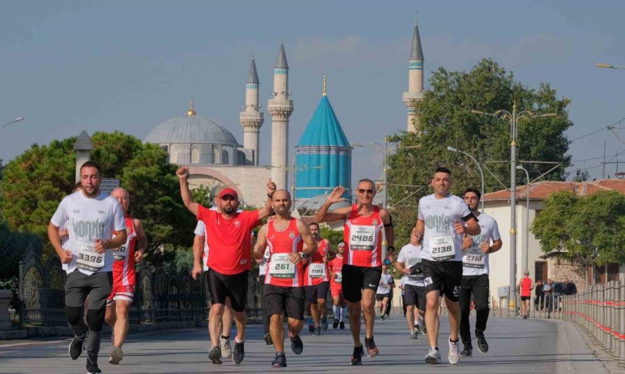 Binlerce Sporcu 2. Uluslararası Konya Yarı Maratonu’nda “iyilik” İçin Koştu