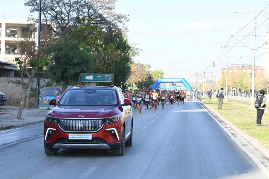 Binlerce Sporcu 2. Uluslararası Konya Yarı Maratonu’nda “iyilik” İçin Koştu