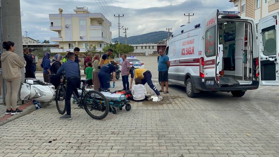 Kazada Yaralanan Kız Çocuğu Acısını Unutup Polise "ceza Yazmayın Lütfen" Dedi