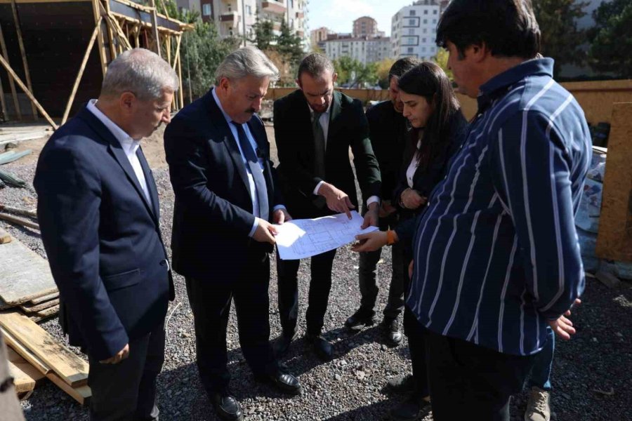 Gülük Mahallesi’ne Değer Katacak Olan Sosyal Tesis Tamamlanıyor