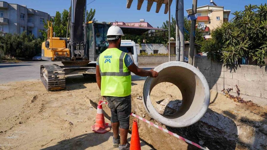 Meski, Yağmursuyu Hattı Çalışmalarına Devam Ediyor