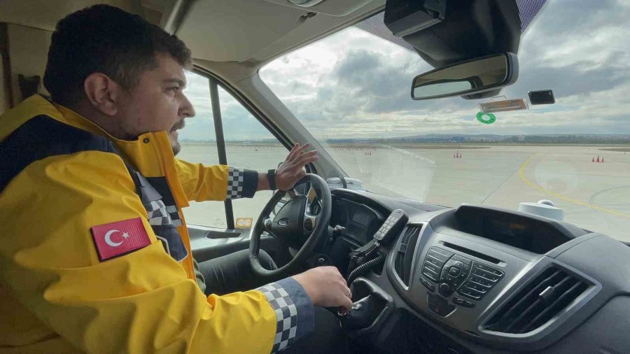 Ambulans Sürücülerine ‘ambulans Sürüş Güvenliği’ Eğitimi