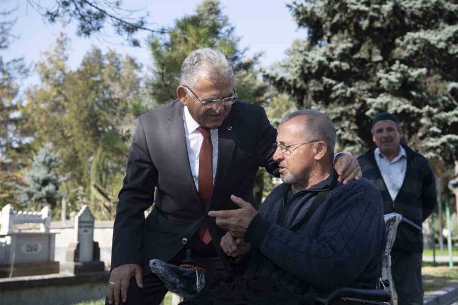 Başkan Büyükkılıç: “engelli Vatandaşlarımız, Raylı Sistem Araçlarına Artık Daha Kolay Biniyor”