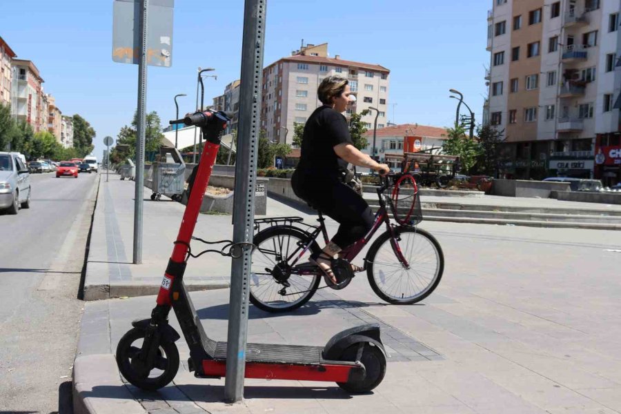 Sürücü Kursu Eğitmenlerinden Motorsuz Araç Sürücülerine Kritik Uyarıları