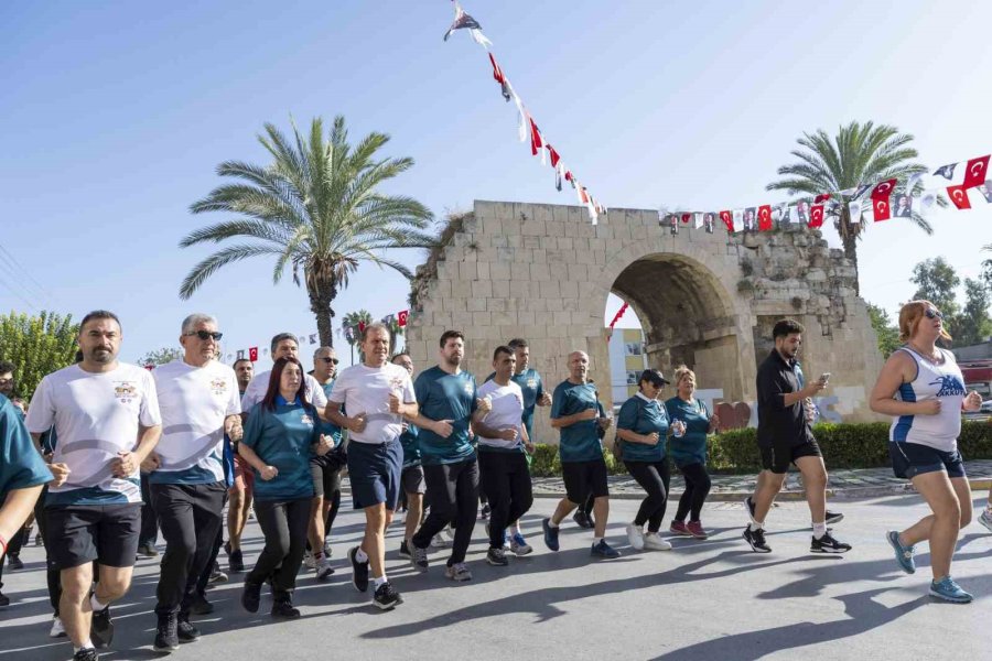 15. Uluslararası Tarsus Yarı Maratonu Koşuldu