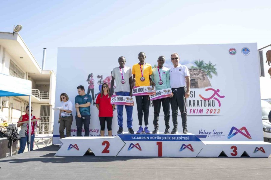 15. Uluslararası Tarsus Yarı Maratonu Koşuldu