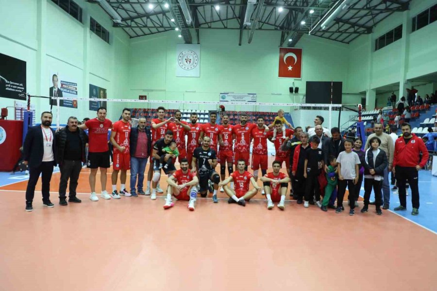 Axa Sigorta Efeler Ligi: Develi Belediyespor 3 - Hatay Büyükşehir Belediyespor: 2