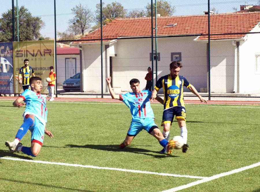 Bölgesel Amatör Lig: Hacılar Erciyesspor:3 - Hekimhan Belediyespor: 0