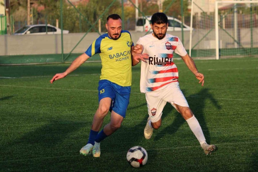 Kayseri 1. Amatör Küme: Yeni Erciyesspor: 1-cuma Uluçay Talasspor: 5