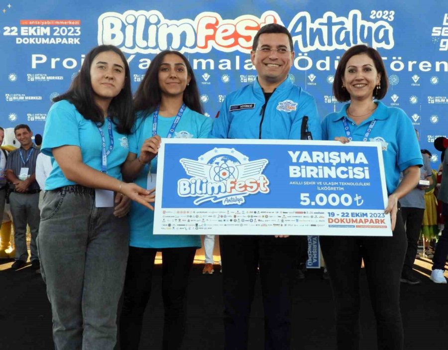 Antalya’da Bilimfest, 2 Milyon Kişiyi Ağırladı