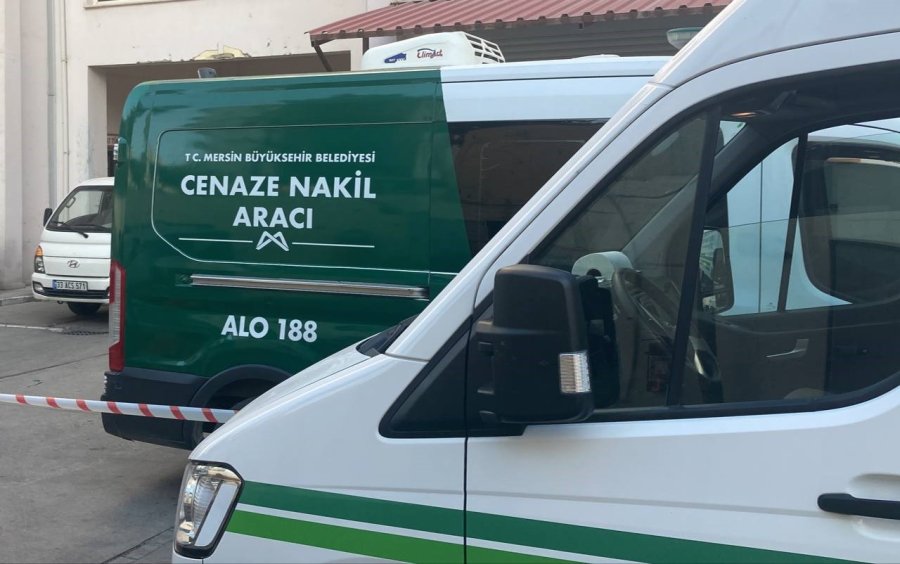 Ranzanın Altında Cesedi Bulundu, Katili Oğlu Çıktı