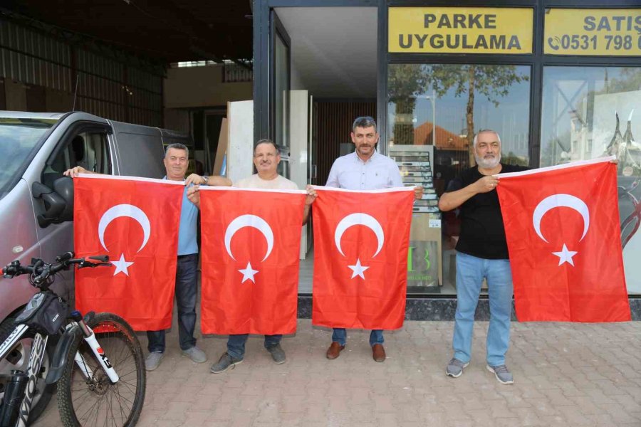 Döşemealtı’nda, Cumhuriyetin 100. Yılında Ünlü Sanatçı Aleyna Tilki, Sahne Alacak