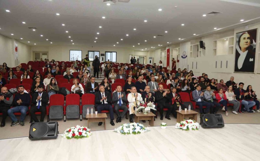 Erü Veteriner Fakültesi Tarafından Önlük Giyme Töreni Düzenlendi