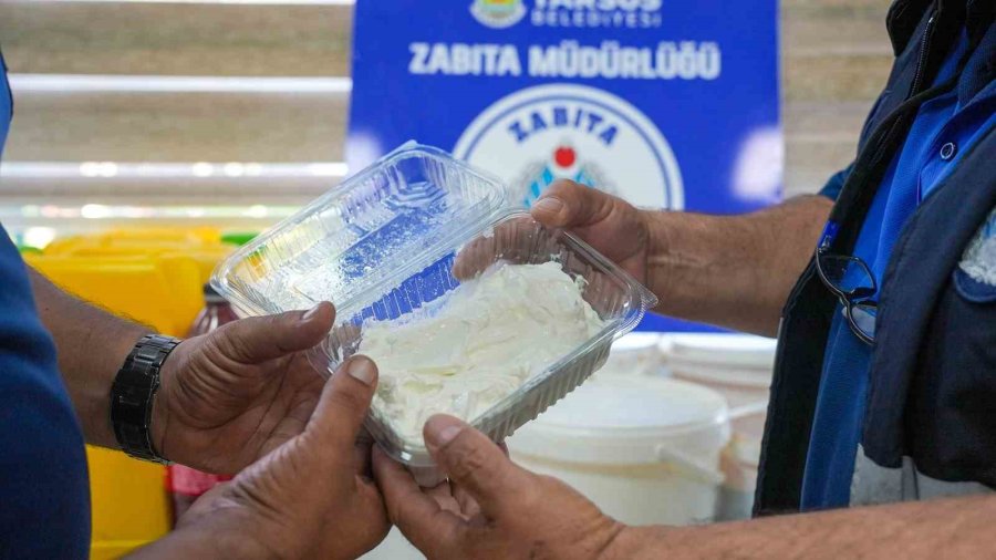 Tarsus’ta Etiketsiz, Menşei Belli Olmayan 700 Kilogram Ürün Ele Geçirildi