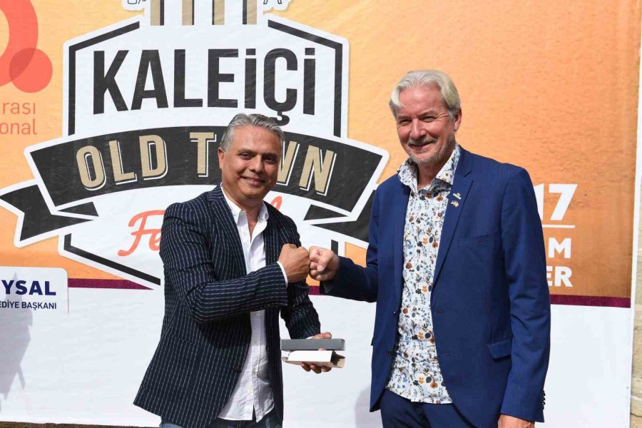 8. Uluslararası Kaleiçi Old Town Festivali’ne Katılan Şehirler, Cumhuriyet Coşkusuna Ortak Olacak