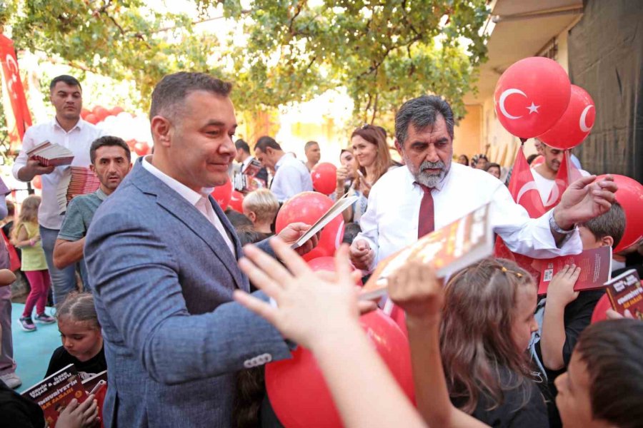 Alanya Belediyesi Çocuk Kütüphanesi Ve Masal Evi Açıldı