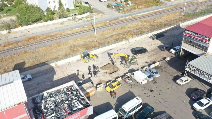 Başkan Büyükkılıç, Yeni Sanayi’nin 50 Yıllık Sorununu Çözdü