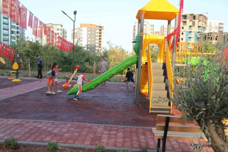 Polisevi Şehidi Sedat Gezer’in Adı Parkta Yaşatılacak