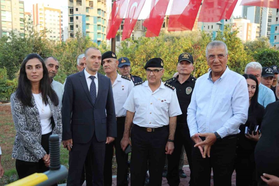 Polisevi Şehidi Sedat Gezer’in Adı Parkta Yaşatılacak