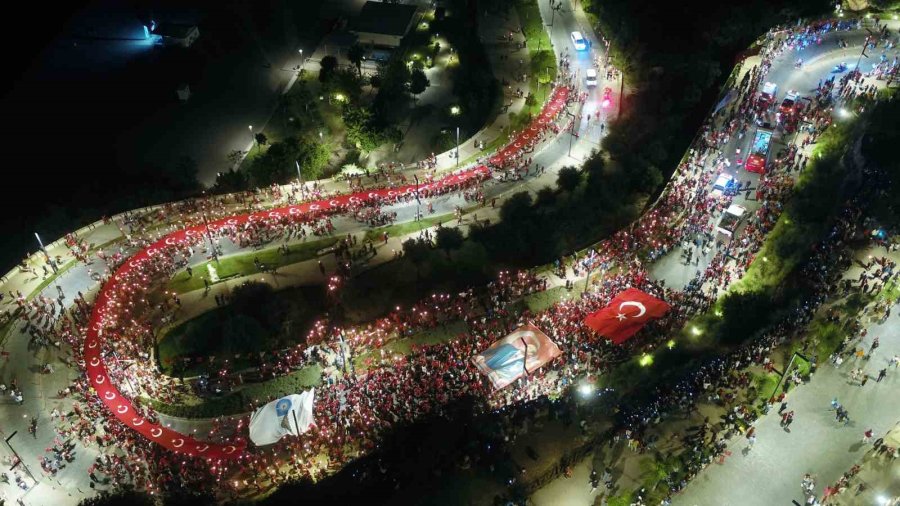 Antalya 400 Metrelik Türk Bayrağı Ve 500 Drone İle Cumhuriyet Coşkusunu Yaşayacak