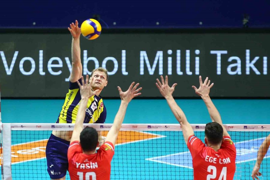 Axa Sigorta Efeler Ligi: Fenerbahçe: 3 - Develi Belediyespor: 0