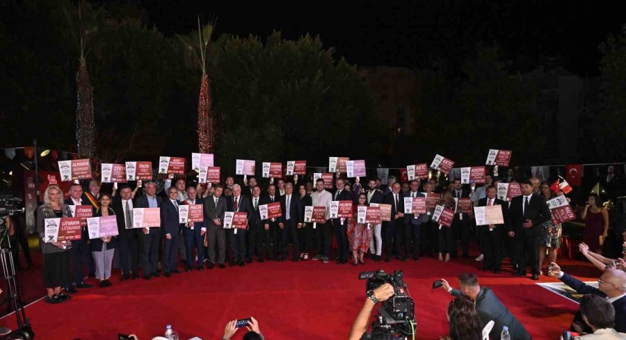 Kaleiçi Old Town Festivali’ne Muhteşem Gala